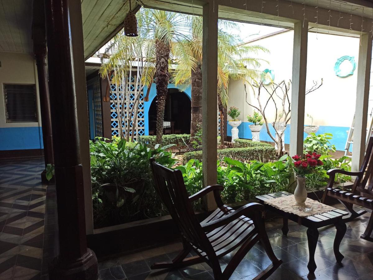 Hostal Harvest House León Dış mekan fotoğraf